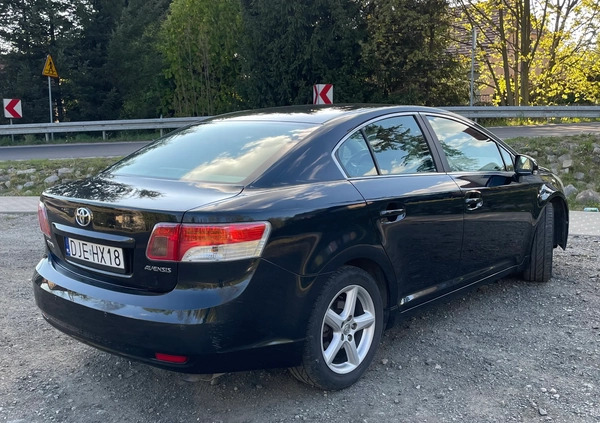 Toyota Avensis cena 37500 przebieg: 150000, rok produkcji 2011 z Góra małe 562